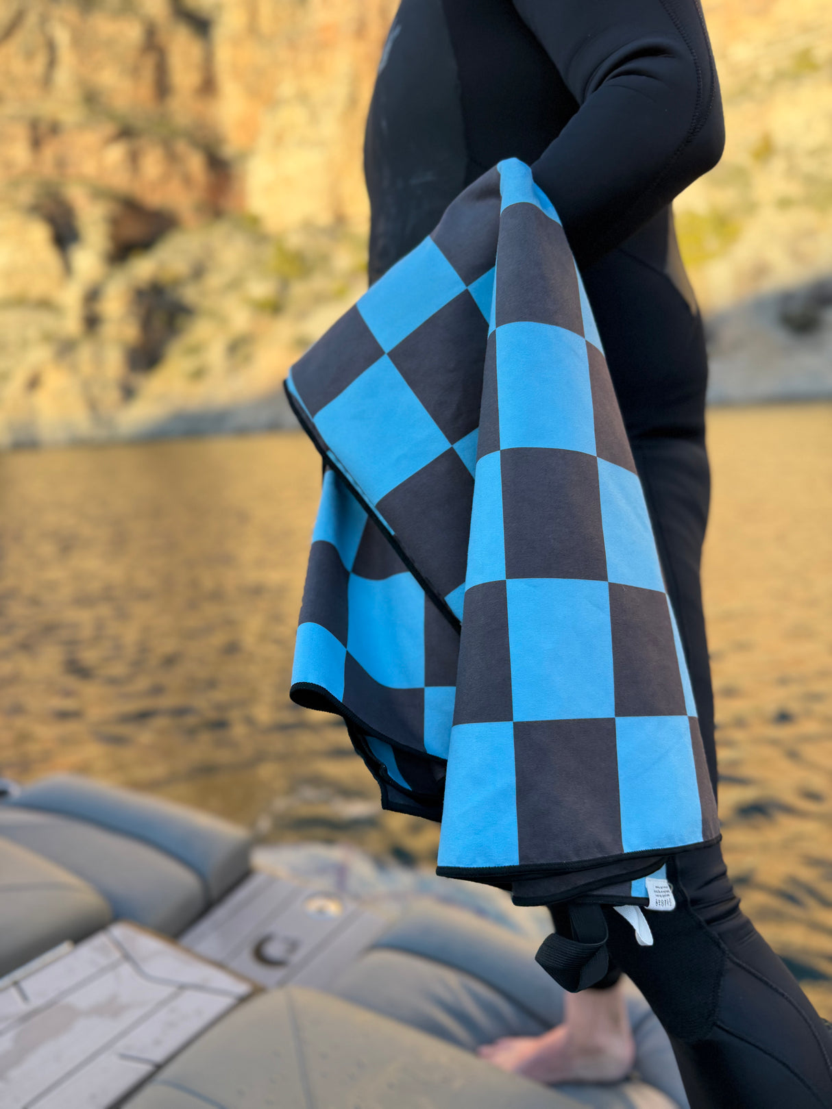 3.5'x6' MT Wake CO - Dual Sided - Towels